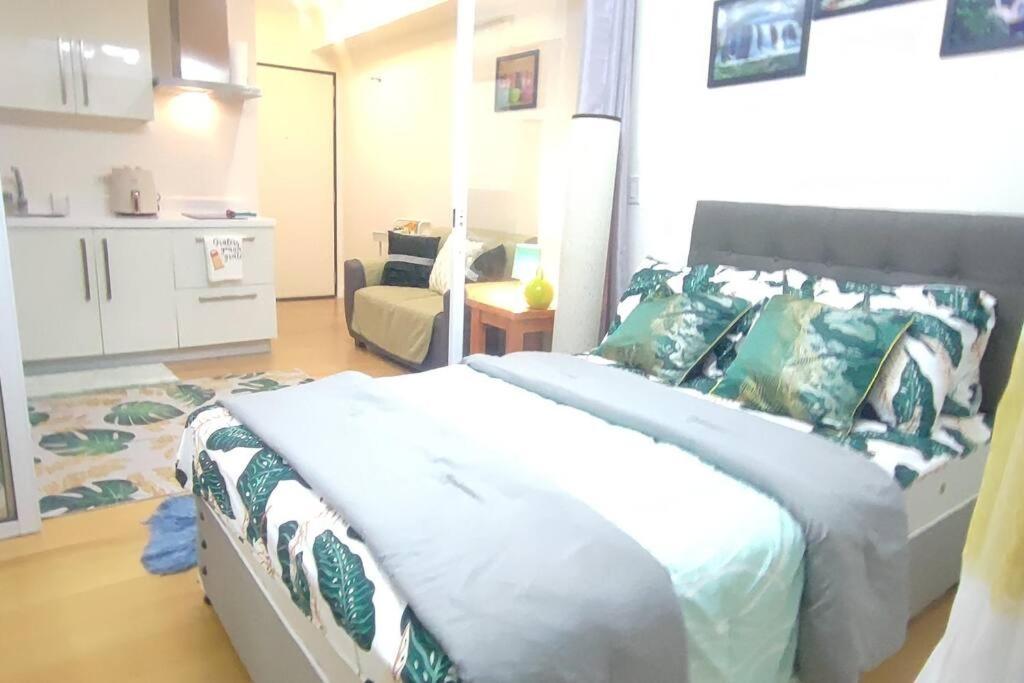 Aveline Suites Elite Rockwell View Acqua Private Residences Near Rockwell Makati Manila Exterior foto